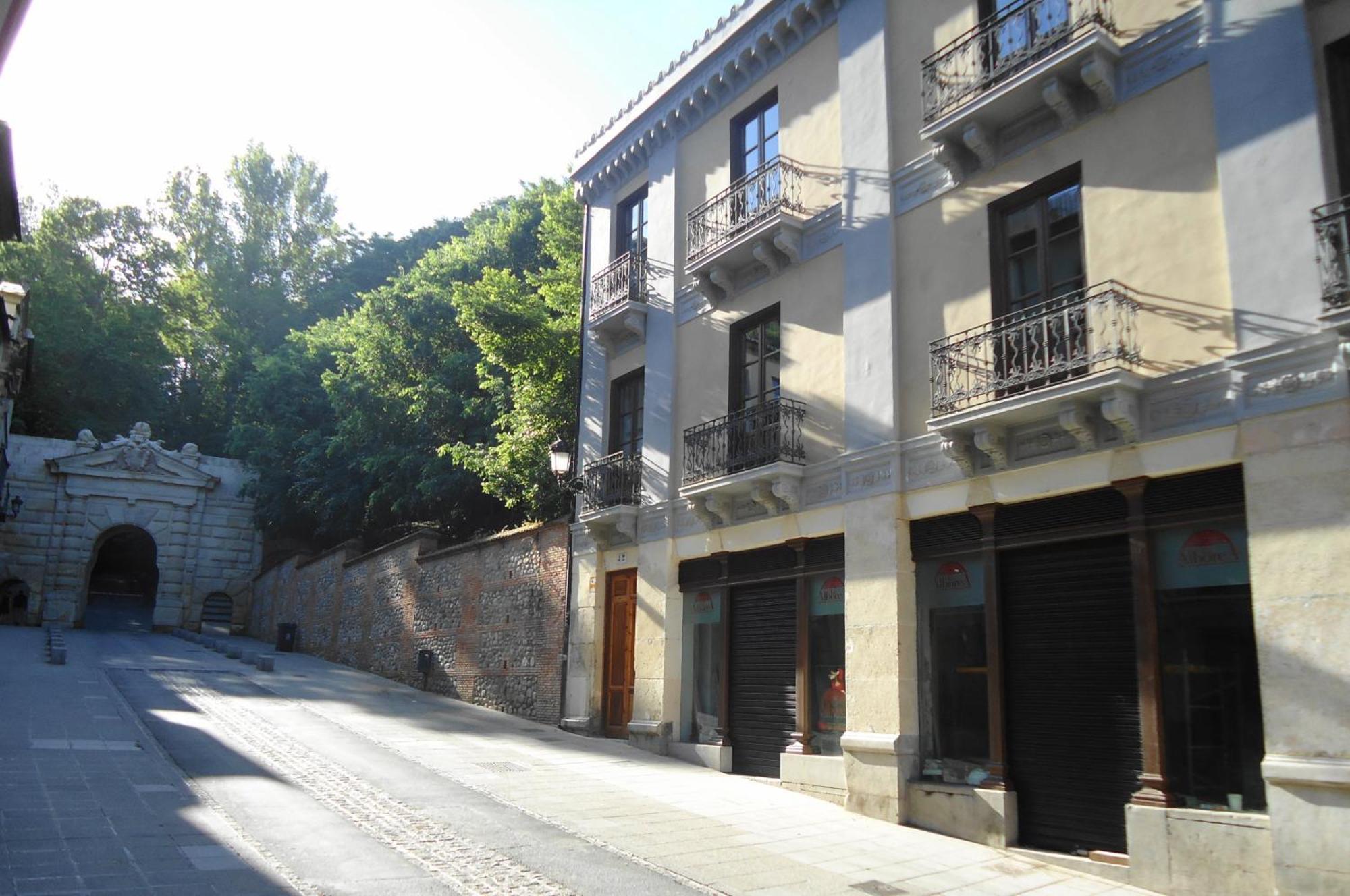 Apartamentos Turisticos Mauror Granada Exterior photo